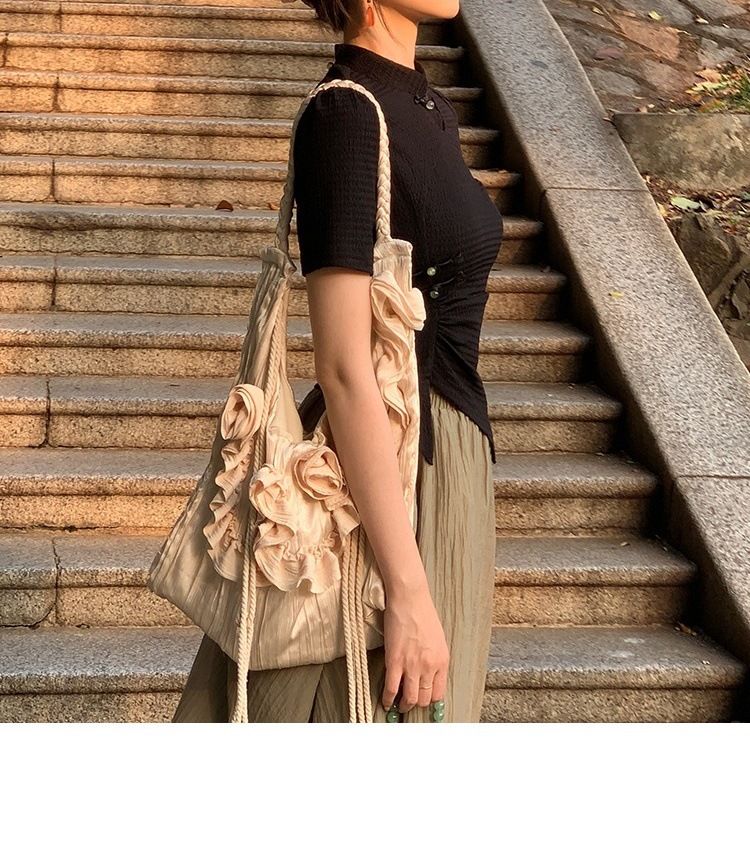 High end niche design, new temperament, Chinese style short sleeved T-shirt, women's 2024 summer slimming top trend_voghion.com