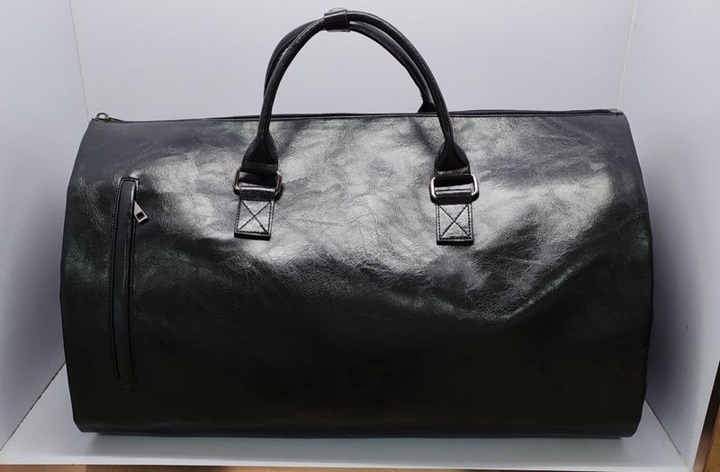 Einfache Reise-Kleidertasche, wasserdichte PU-Cabrio, tragbare Damen-Kleidertasche mit Schuhbeutel, Reise-Kleidertasche aus Leder_voghion.com