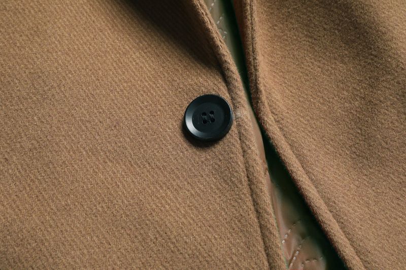 Men's Premium Wool Blend Overcoat - Classic Style Winter Long Coat For Business Casual (Gray, Black, Light Camel, Dark Camel)_voghion.com