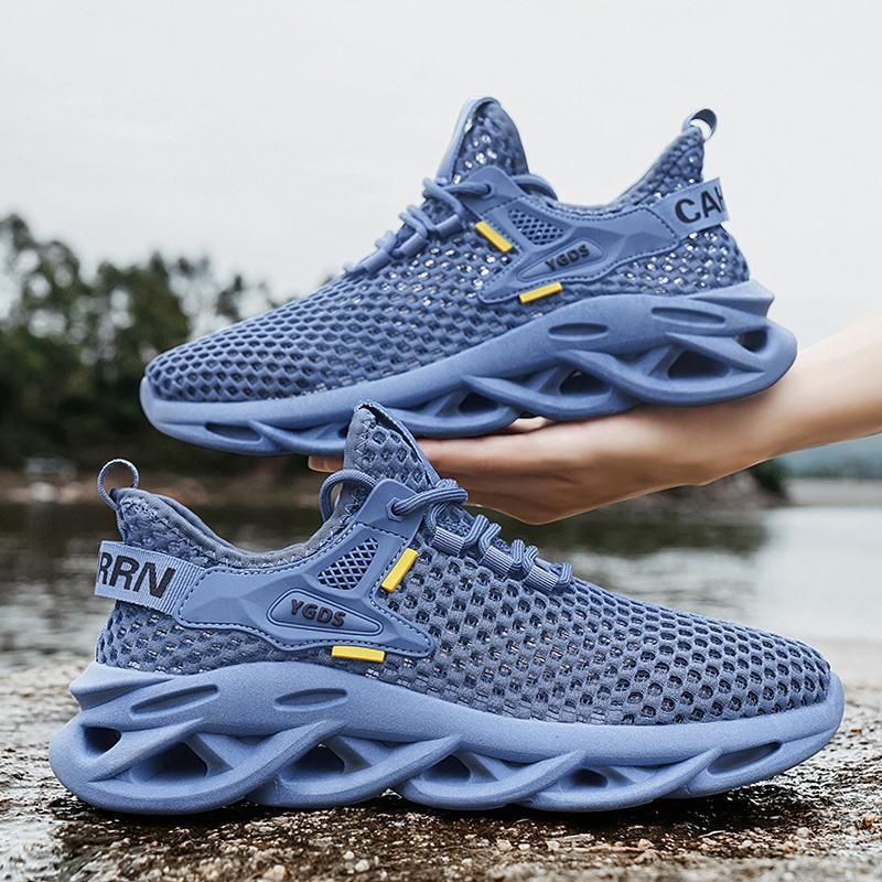 Summer Thin Lightweight Sandals Hollow Out Large Mesh Casual Running Sports Breathable Men's Shoes_voghion.com