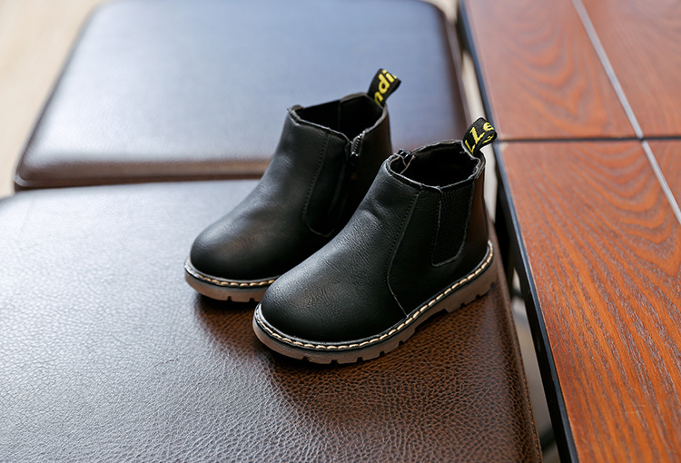 Chaussures en cuir pour garçons et filles, bottes courtes simples, Martin, Style britannique, nouvelle collection printemps et automne 2023_voghion.com