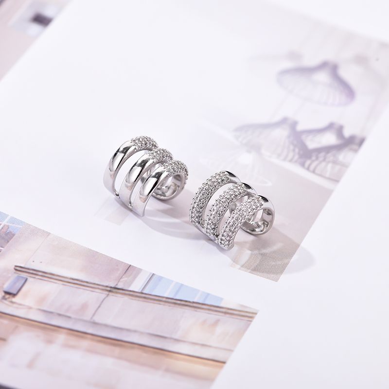 Aurora Atelier Dreilagige C-förmige Clip-Ohrringe für Damen, Ohrklemmen ohne Piercing, künstliche Knorpelohrringe, AAAA Zirkonia, geometrischer Schmuck_voghion.com