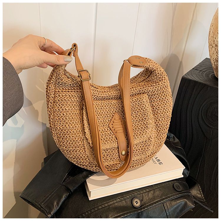 Straw Bag Woven Bag Casual Holiday Wind Straw Bag Women's Single Shoulder Underarm Saddle Bag Large Capacity Beach Bag_voghion.com