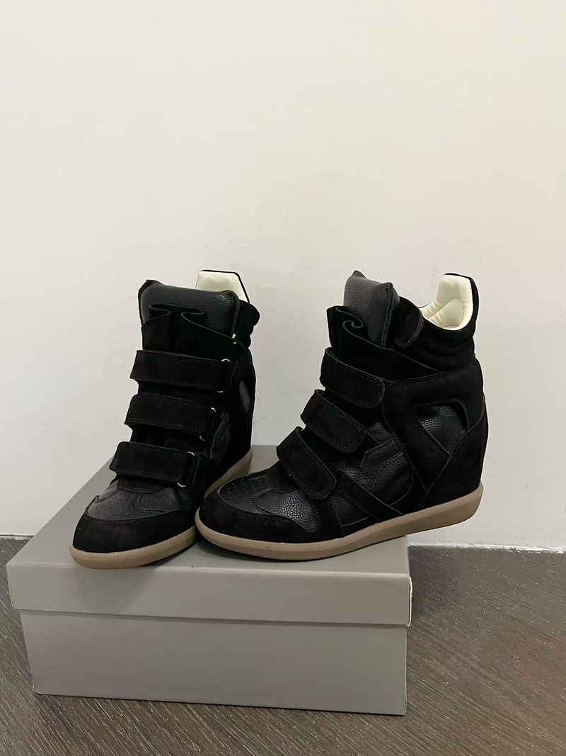 New Magic Invisible Height-Boosting Women's Shoes 8cm Wedge Heel Color-Blocked Athletic Casual Sneakers_voghion.com