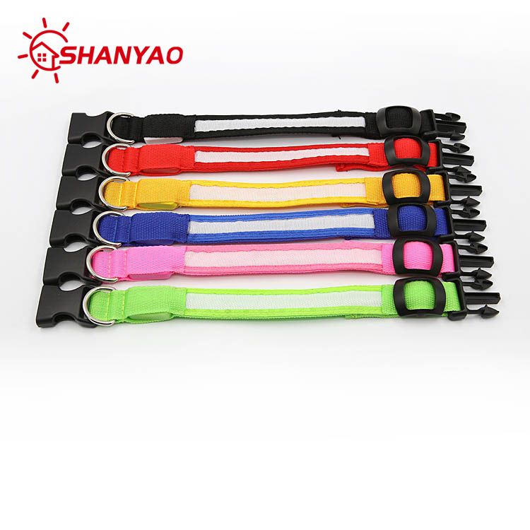LED Light-Up Flashing Fabric Fiber Optic Collar Outdoor Walking Necklace Pet Dog Neck Ring Wholesale_voghion.com