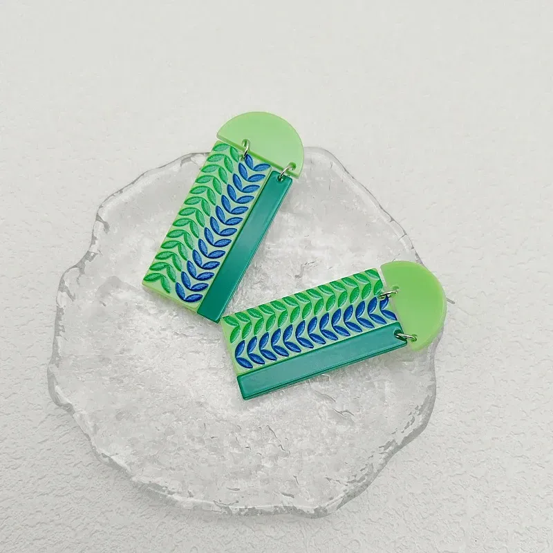 Top Sale Colourful Dangle Earrings For Women Accessories Geometric Shape Stud Earring Y2K Pendientes In Acrylic Earings_voghion.com