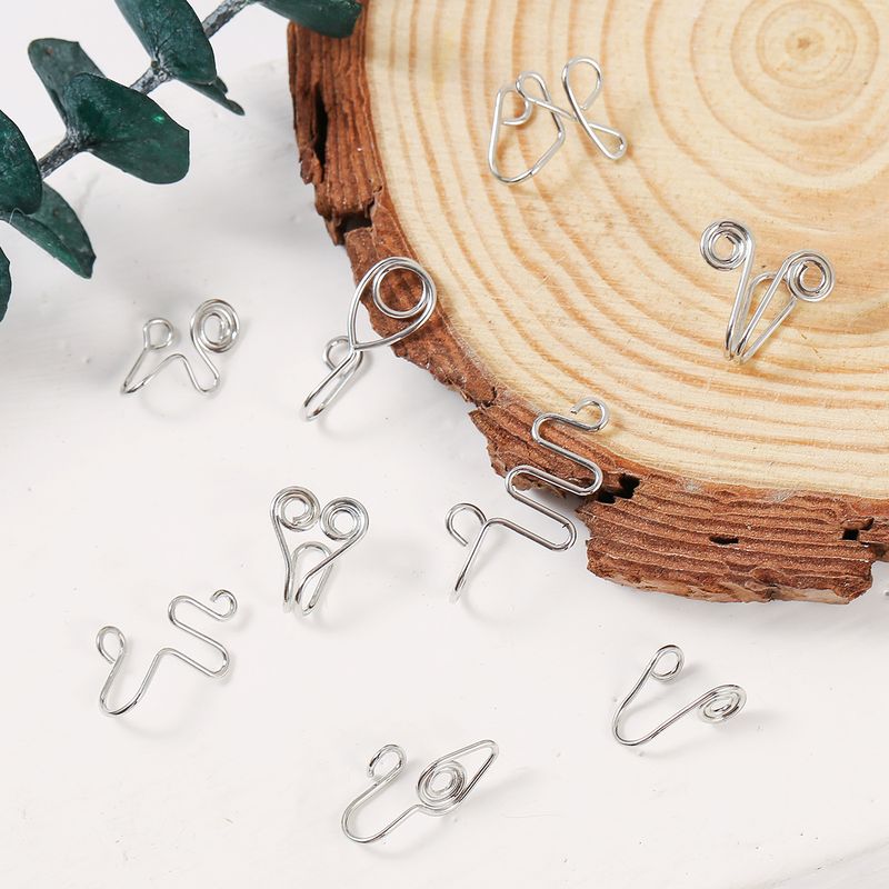 Afričke naušnice za piercing bez osobnosti za žene Retro ručno rađeni prsten za nos, set za umjetne nokte u obliku slova U_voghion.com
