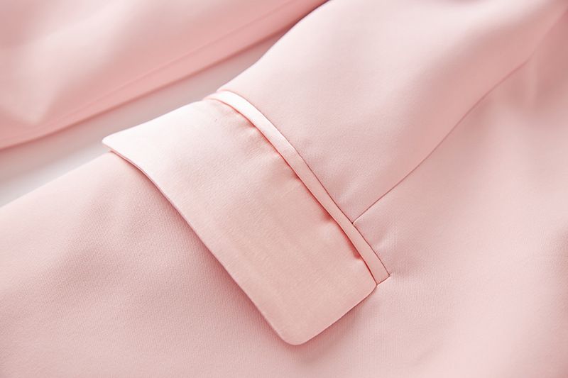 Abbigliamento da donna Abito con piume rosa, due pezzi, abito con pantaloni e temperamento_voghion.com
