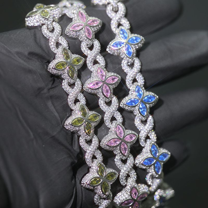 Collana e bracciale con catena a maglie cubane Hip Hop con pietre di zircone, design leggero e lussuoso a forma di quadrifoglio a 8, lunghezza regolabile per stile unisex_voghion.com