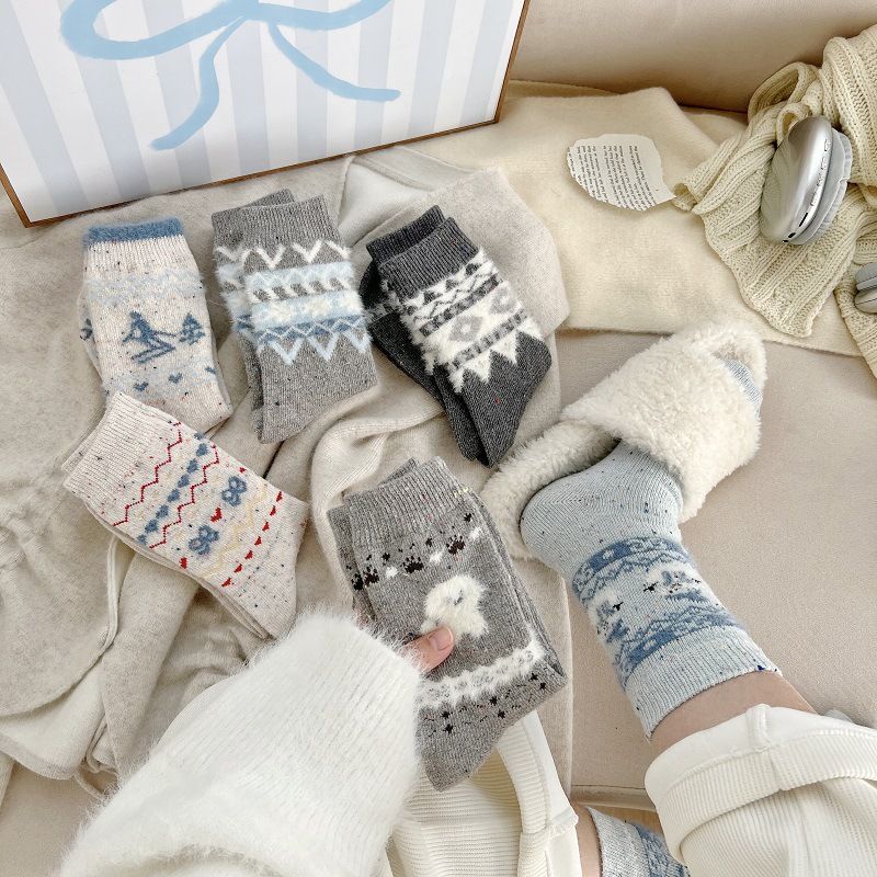 001 001 Vintage Fair Isle Puppy Wool For Women, Autumn And Winter Thickened Warm Gray Mid-Calf Socks, Cute Fuzzy Slouch Socks_voghion.com