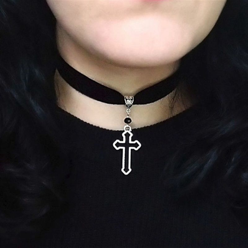 Goth Punk Choker Sier Color Cross met prachtige alternatieve gotische sieraden ketting brede statement vrouwen cadeau Haruku_voghion.com