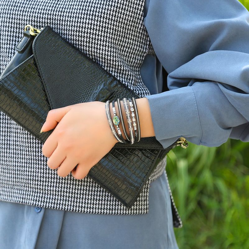 Best-selling Geometric Women's Creative Handmade Bracelet Abalone Shell Magnetic Clasp Personalized Jewelry_voghion.com