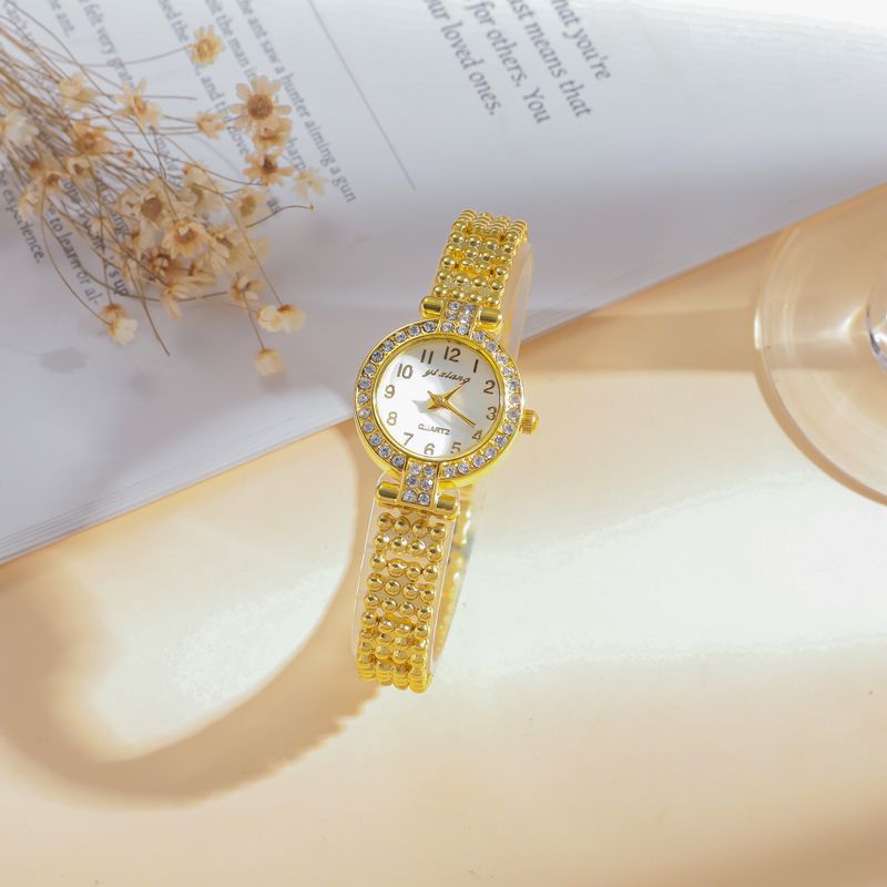 Dammemodesch All-Match Diamant Stolband Digital Zifferblat Diamant Blummenarmband Set 3 Stéck/Set_voghion.com
