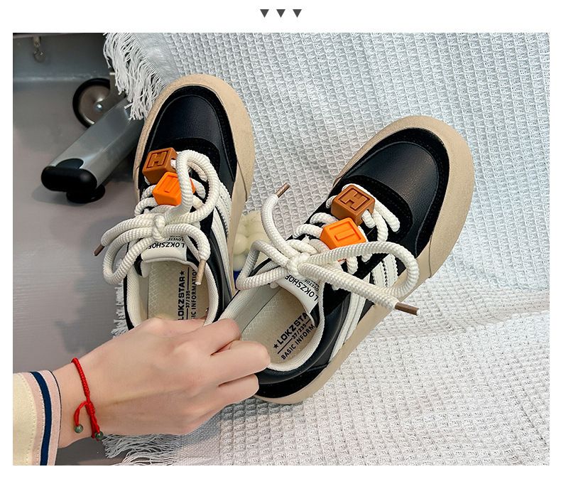 Ragazza vigorosa, versatile, con suola spessa, allenamento tedesco, piccola tavola bianca, scarpe sportive Instagram primavera 2024 da donna_voghion.com