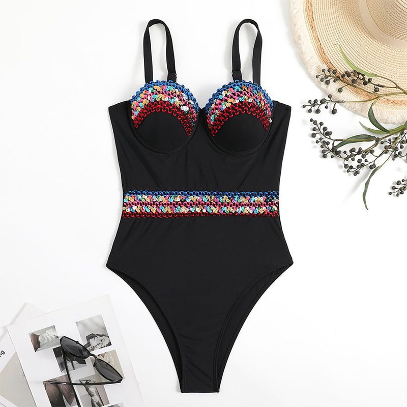 2025 New European And American Bikini Push-up Shoulder Sexy Strapless Waist Backless Swimsuit_voghion.com