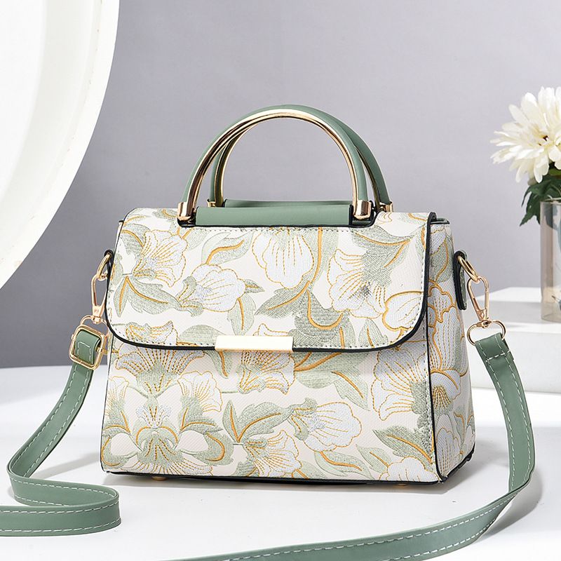 2024 Trendy Chinese Printed Small New Fashionable Ins Style Women's Shoulder Crossbody Bag_voghion.com