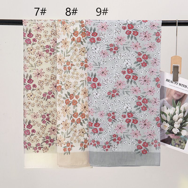 Muslimsk hodeskjerf Blomstertrykk stor størrelse 110 kvadratisk skjerf kvinnelig sørøstasiatisk populært malaysisk hodeskjerf for kvinner_voghion.com