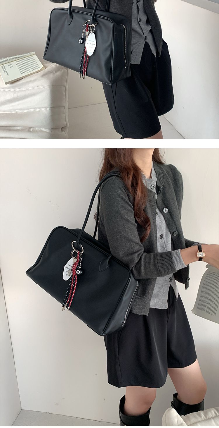 Borsa a tracolla in pelle Hobo 2024 nuova borsa a tracolla bowling in pelle bovina conciata al vegetale di grande capacità_voghion.com