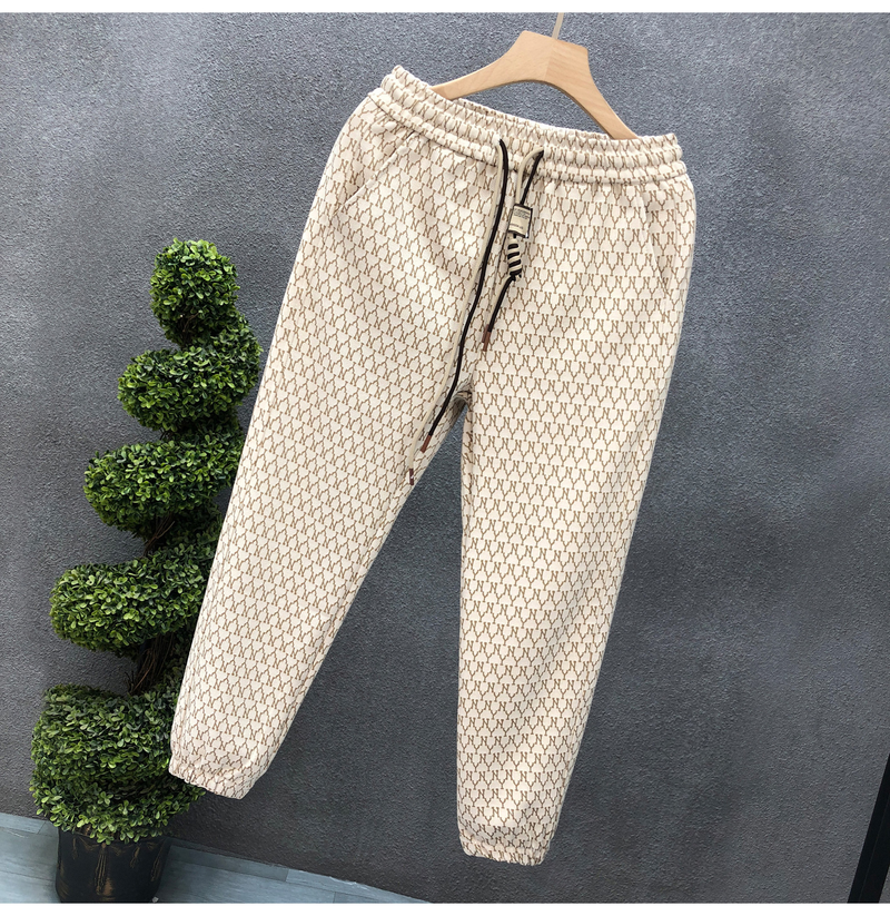High quality letter printed pants, trendy casual with bound legs, 2023 autumn new men's cropped pants_voghion.com