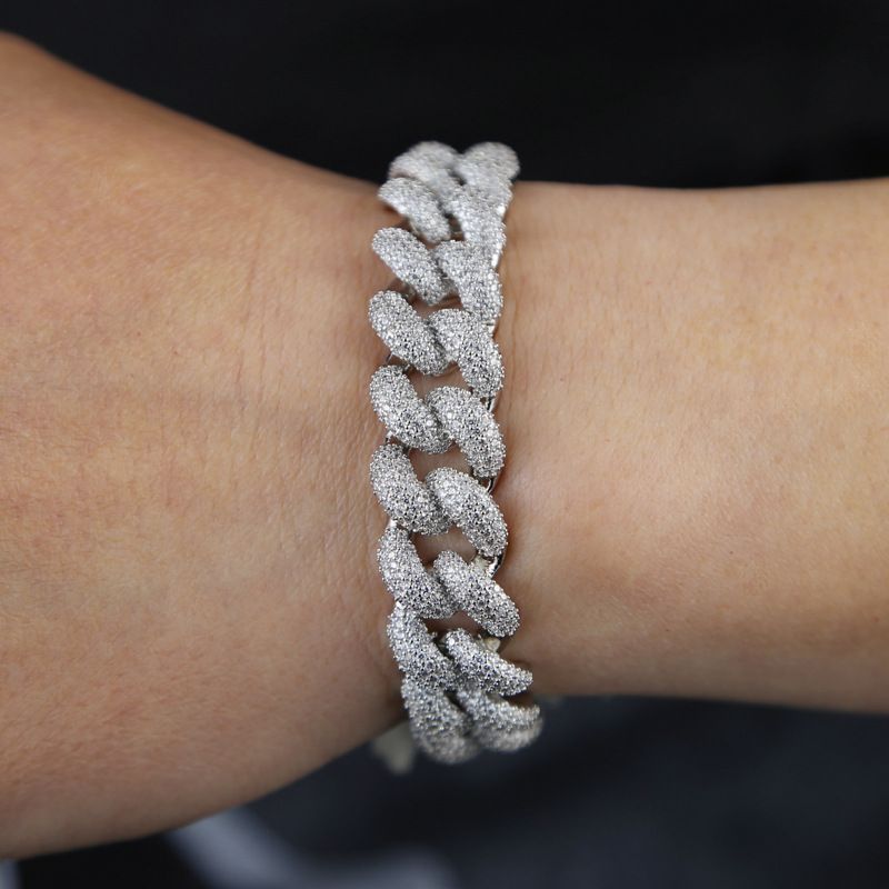 Collana con catena a maglie cubane Hip Hop per uomo e donna, design geometrico con dettagli in diamanti, lunghezza regolabile 46-51 cm, color argento_voghion.com