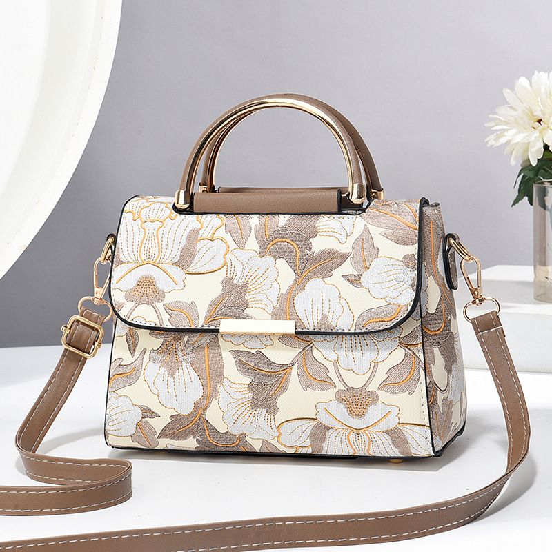 2024 Trendy Chinese Printed Small New Fashionable Ins Style Women's Shoulder Crossbody Bag_voghion.com