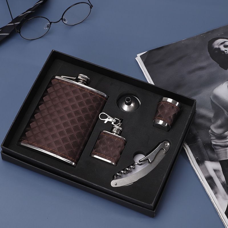 Set di alta qualità per pentole piccole in acciaio inossidabile con bicchiere da vino e imbuto disponibile all'ingrosso_voghion.com