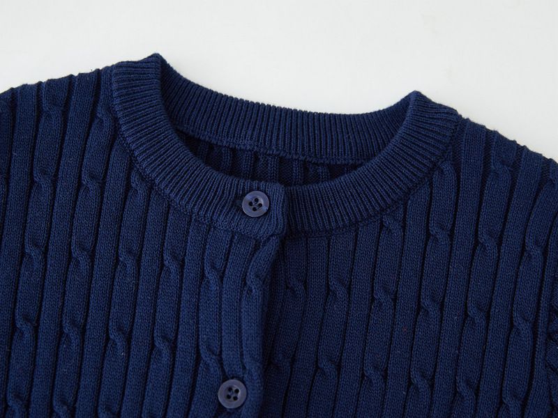 Cardigan lavorato a maglia per mamma e bambini, a maniche lunghe, con motivo a trecce, per bambini di taglia piccola e media (100-140 cm), in morbido cotone, con scollo rotondo e bottoni sul davanti (rosa, rosso)._voghion.com
