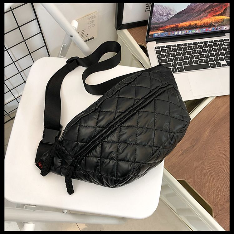 Winter New Women's Waist Bag Large Capacity Cotton Coat Crossbody Bag Fashion Waist Bag Diamond Embroidery Couple Chest Bag_voghion.com