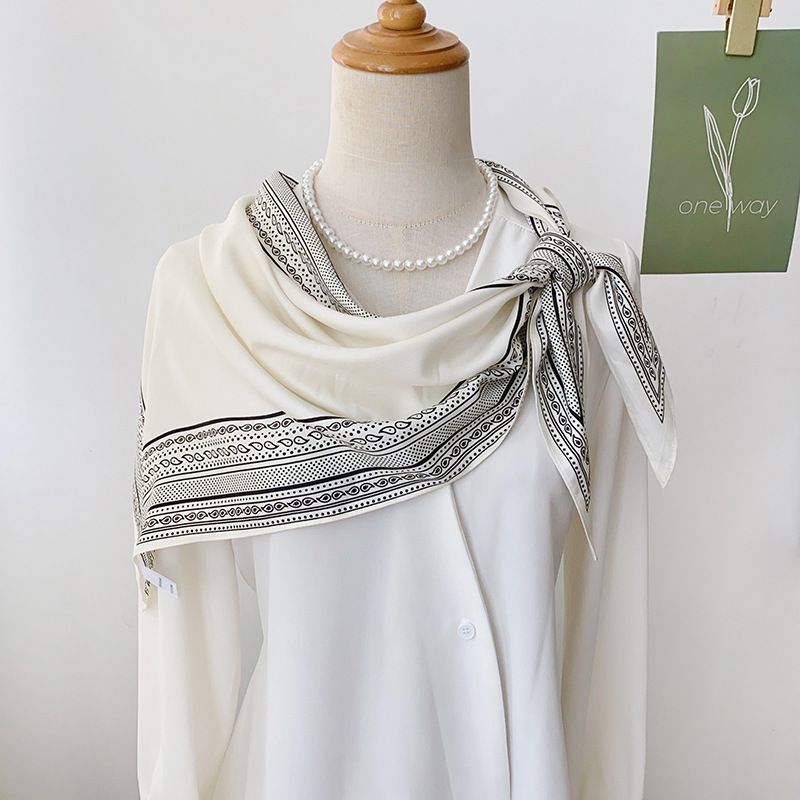 Herbst 2025: Neu bedruckter, vielseitiger und eleganter Reise- und Fotoschal für Damen – auch als Oberbekleidung oder als Dreieckstuch zum Binden an der Taille geeignet._voghion.com