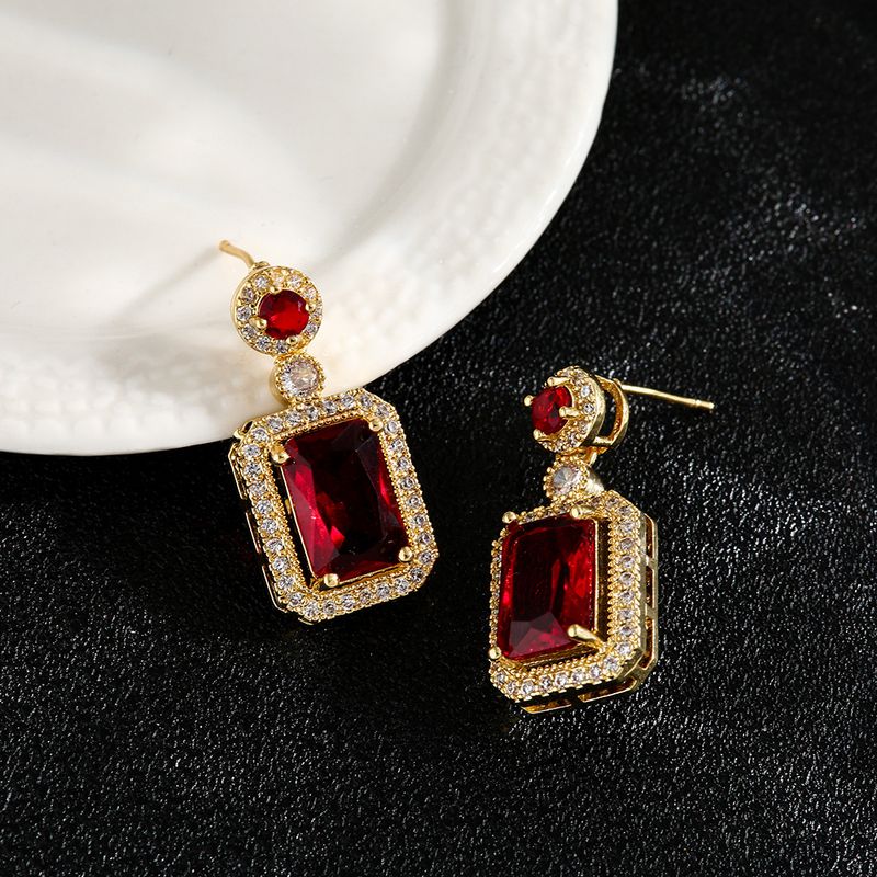 emerald zircon niche earrings pendant high end set no fading titanium steel clavicle chain jewelry_voghion.com