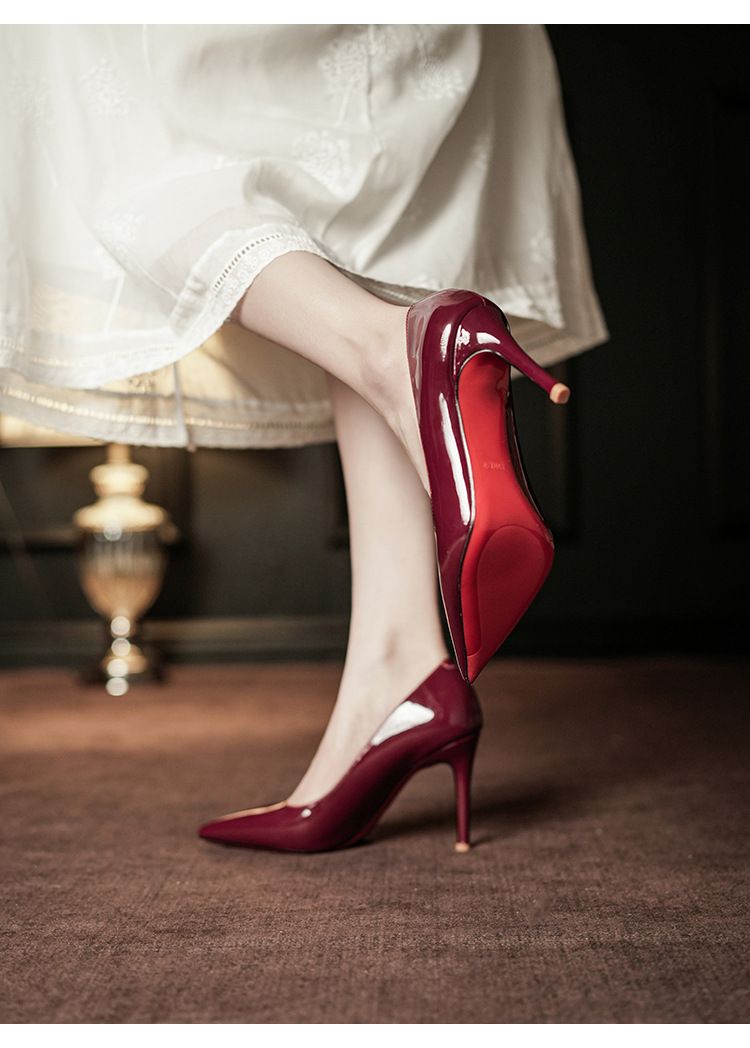 9000F Sivri Burun Kırmızı Taban İnce Topuklu Üst Sınıf His Kadın Fransız Tarzı Düğün Ziyafeti Zarif Seksi Seyahat Yüksek_voghion.com