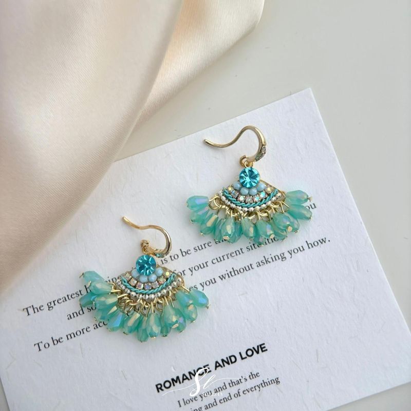 Design Elegant Fan-shaped Crystal Tassel Earrings Handmade Bohemian Hooks High-end Ethnic Style Ear Jewelry_voghion.com
