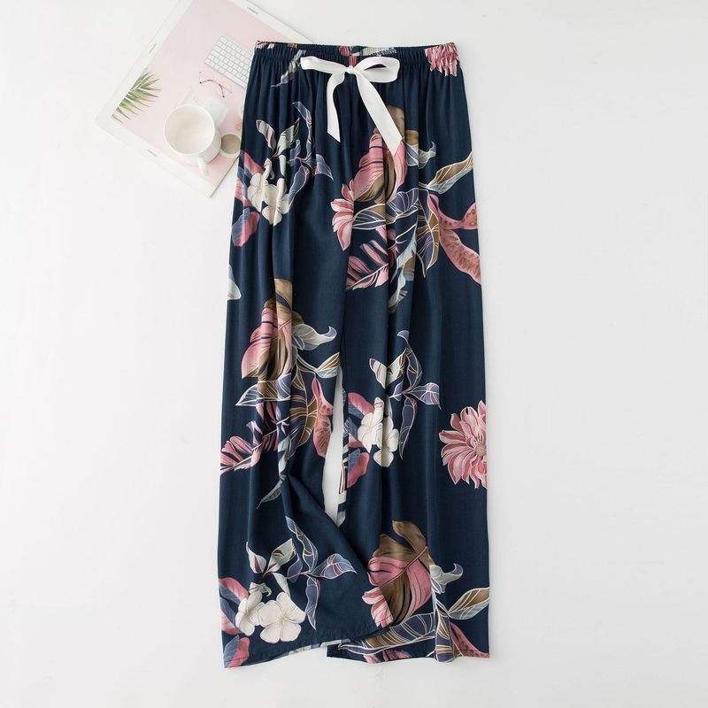 Women's Sleepwears Large size pants thin pregnant women can wear shorts on the beach_voghion.com