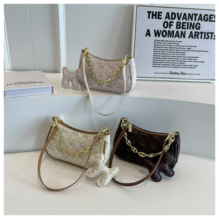 Underarm Bag Women's Bag 2023 New Korean Version Messenger Bag High-end feeling foreign style net red lady shoulder small square bag trend_voghion.com