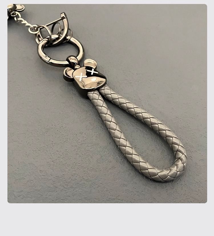 Braided Rope Auto Keychain Violent Bear Creative 3D Dräidimensional Bear Pendant Männer a Fraen Koppel Schlëssel Kette Ring_voghion.com
