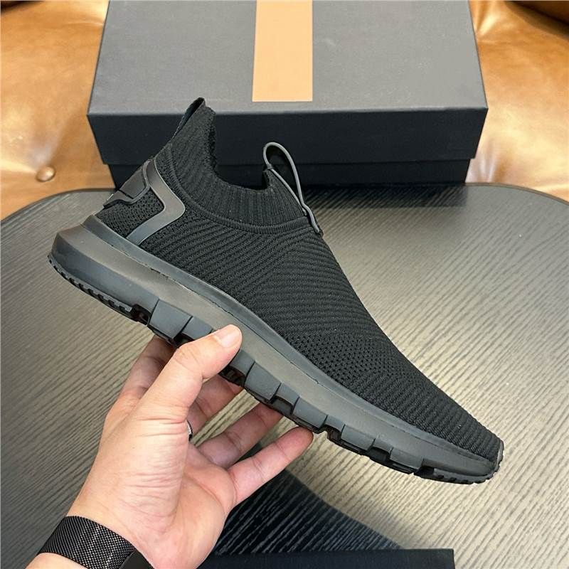 Men's Trendy Brand Fashion Casual Sneakers 2025 New European High-End Slip-On Sock Shoes_voghion.com