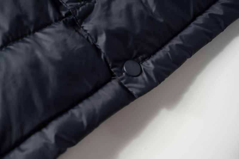 Men's Autumn And Winter Round Neck Down Inner Liner New Lightweight Collarless Warm And Simple Solid Color Long Sleeved Down Jacket For Men_voghion.com