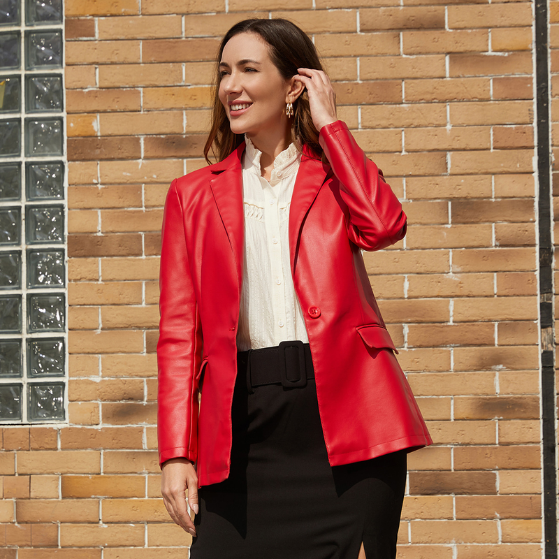 Nouveau petit blazer à manches longues pour femme, veste en cuir décontractée à bouton unique, couleur unie, 2023_voghion.com