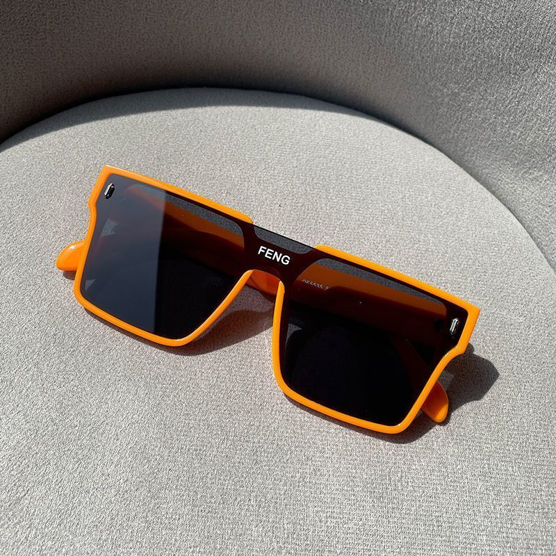 INS Style Uomo Trendy And Cool All-in-One, Nuovi occhiali da sole 2022, Donna Internet Famous Anti UV Luce forte Guida_voghion.com