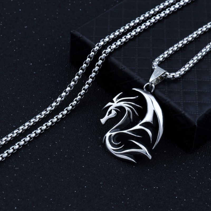Necklace Men's Jewelry Fashion Exquisite Titanium Personalized Flying Dragon Pendant_voghion.com