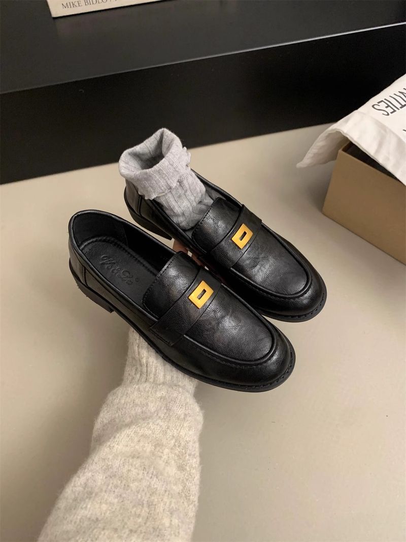 Schwarze Lederschuhe für Damen, britischer Frühlings- und Herbststil, neue runde Zehenpartie, Pendler-Loafer mit klobigem Absatz, Slip-On_voghion.com