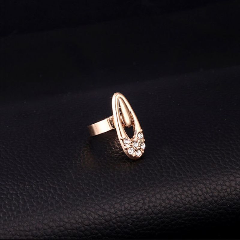 Fashion set of four pieces, gold bride necklace, earrings set, boutique jewelry_voghion.com