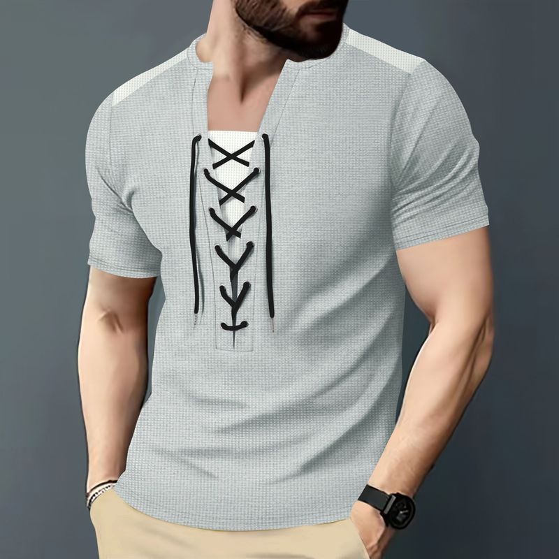 Camiseta masculina casual waffle com cordão e cor combinando, gola redonda, manga curta_voghion.com