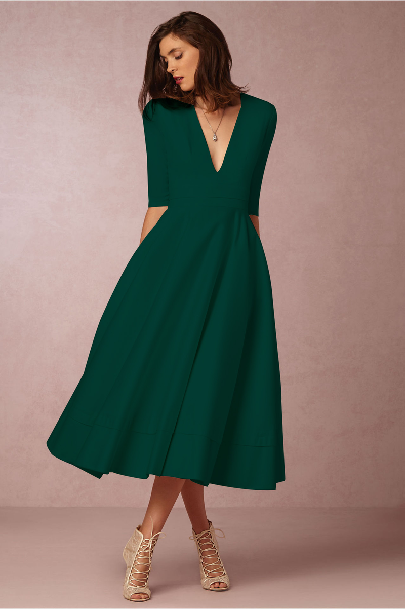 Abito da donna sexy a mezza manica con scollo a V profondo. Abito di media lunghezza_voghion.com