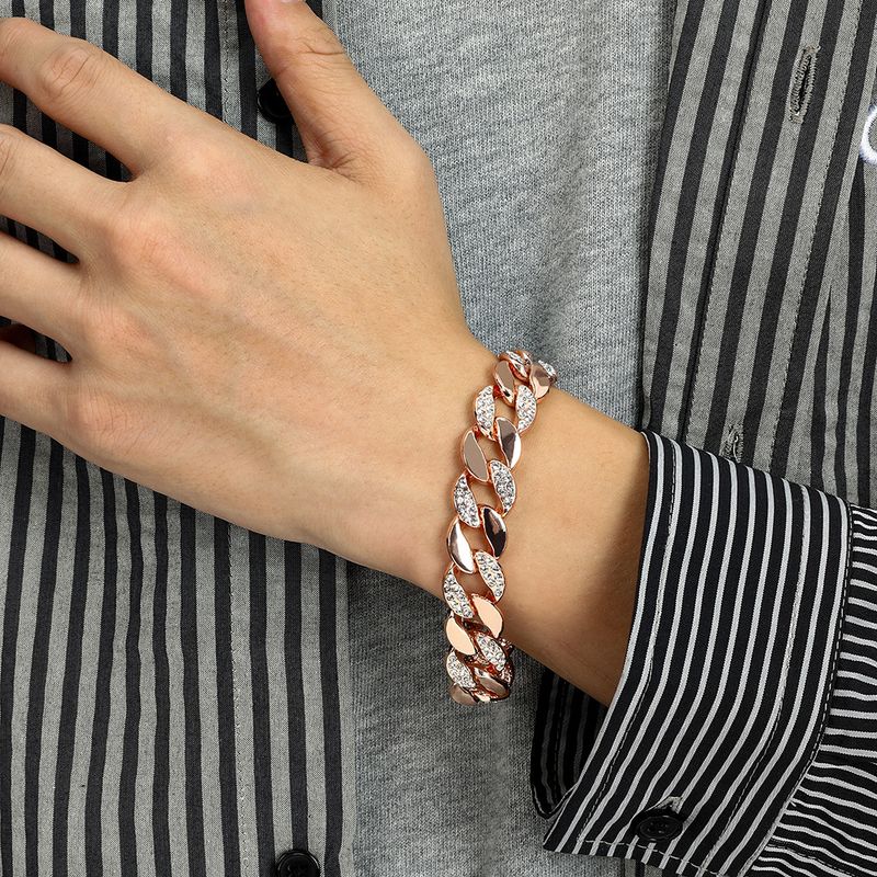 Bracciale cubano di marca alla moda punk con geometria hip hop piena di diamanti minimalista alla moda_voghion.com