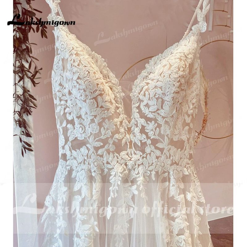 Ethereal Forest-Inspired Light Wedding Dress For Bride - Elegant Strapless A-Line Gown With Lace Detailing_voghion.com