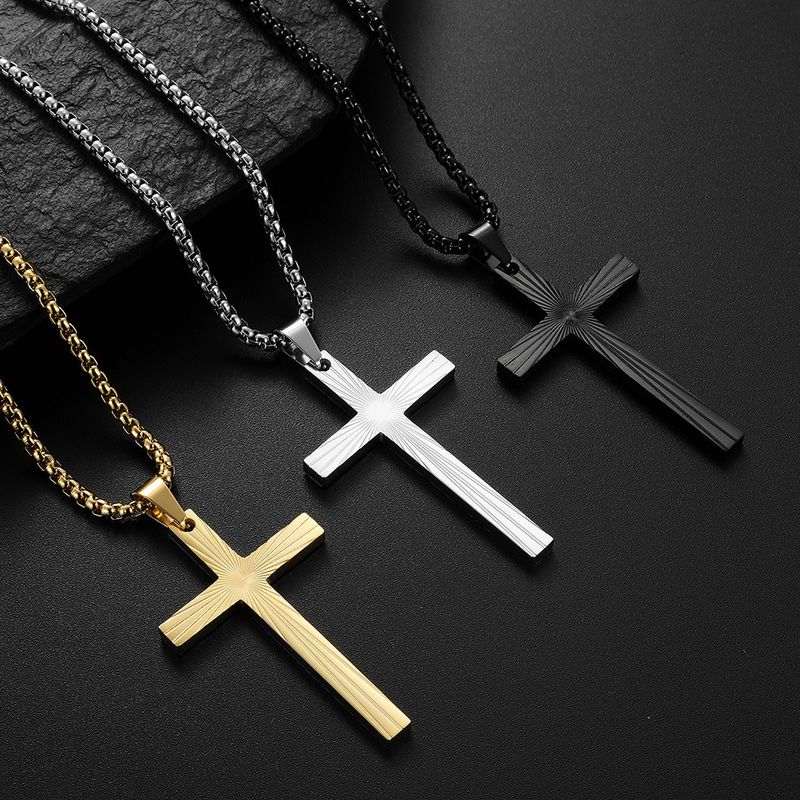 Collar con colgante simple de cruz de luz de refracción de acero inoxidable y joyería de acero de titanio_voghion.com
