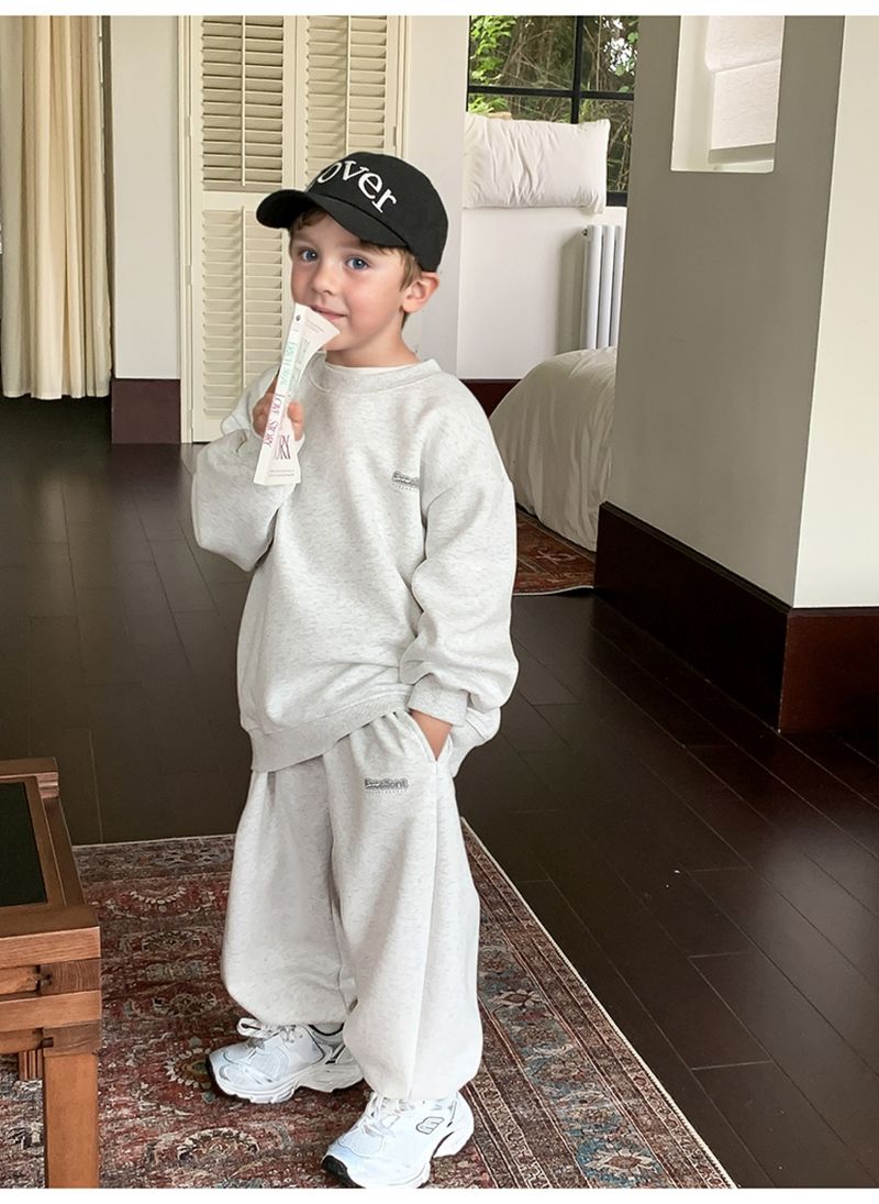 Conjunto deportivo de otoño estilo coreano para niño: sudadera con capucha y pantalón deportivo en tonos neutros (3-8 años, 120-170 cm, caqui/morado/gris)_voghion.com