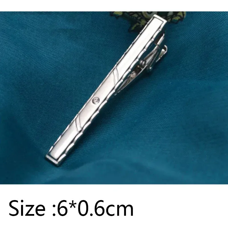 Fermacravatta per uomo in metallo, rame, semplice, con chiusura a barra, pratico accessorio per cravatte, moda uomo, classico, fermacravatta_voghion.com