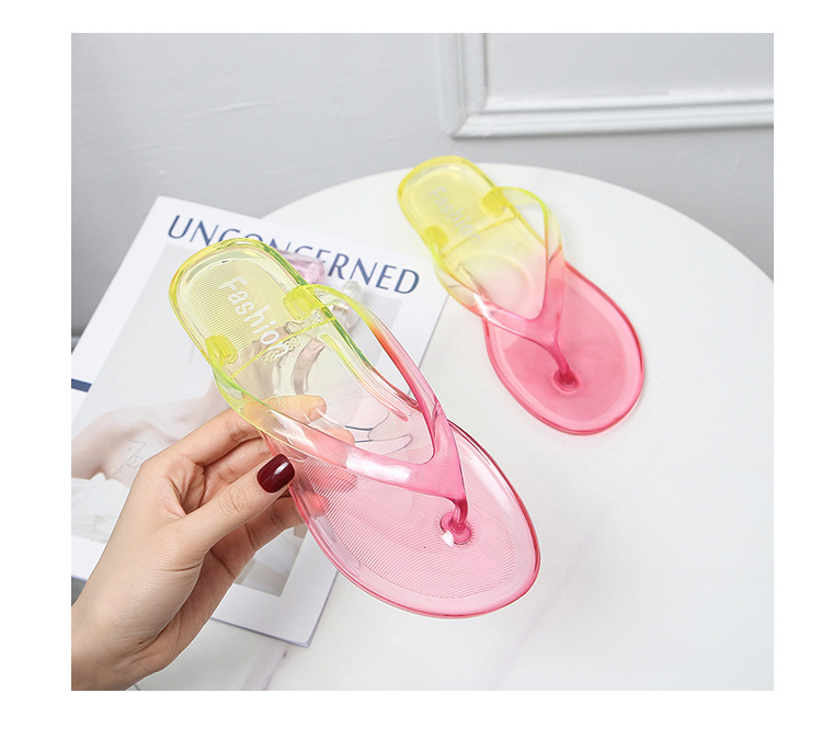 Kaks kalasabamustriga sussi naiste suviseks moeks uued gradientvärvi rannakristallkingad sirged_voghion.com